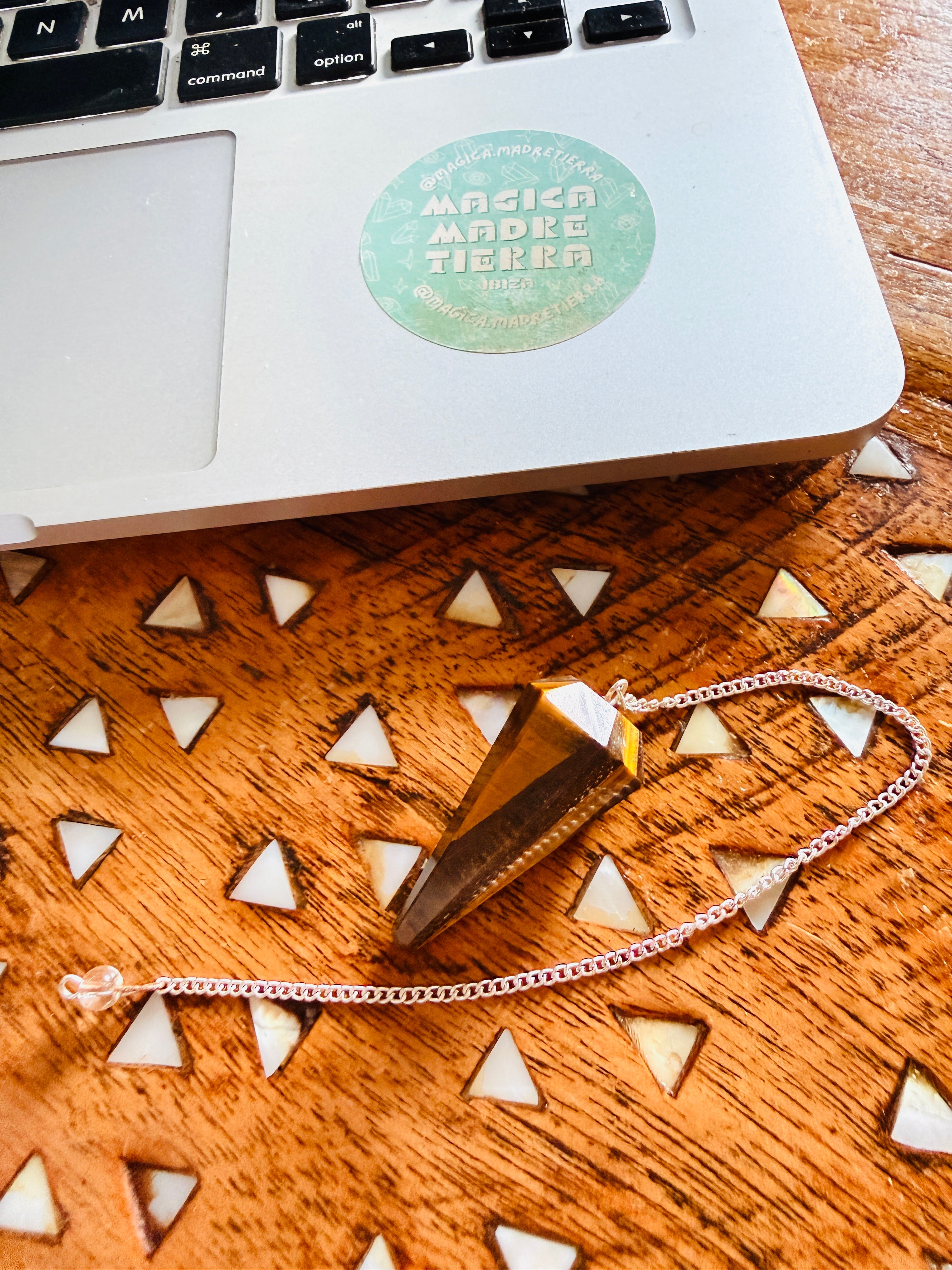 Péndulo de Ojo de Tigre – Protección, Claridad y Fuerza Interior✨🐅